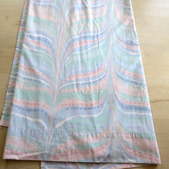 Westpoint Stevens Full Sheets 1 Flat 2 Pillowcases Blue Pink Whale Tail No Iron - Picture 3 of 7